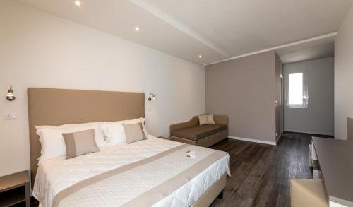 Фото Hotel Mayer