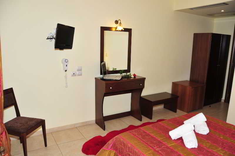 Фото Gogos Hotel