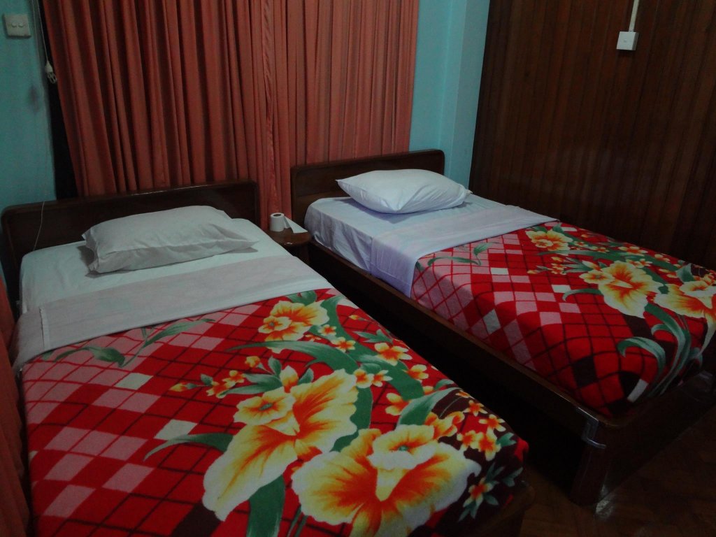 Фото Golden City Hotel