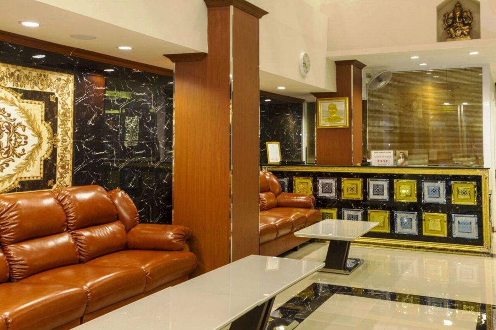 Фото Regenta Central Residency