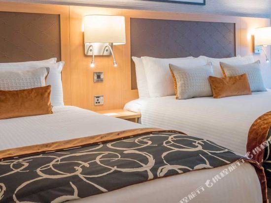 Фото Clayton Hotel Dublin Airport