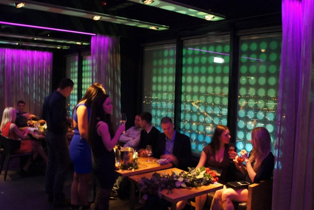 Фото Amazing SkyStudio on 29th floor 729