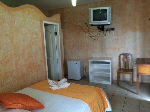 Гостиница Hotel Miconia в Пуэрто-Бакерисо-Морено