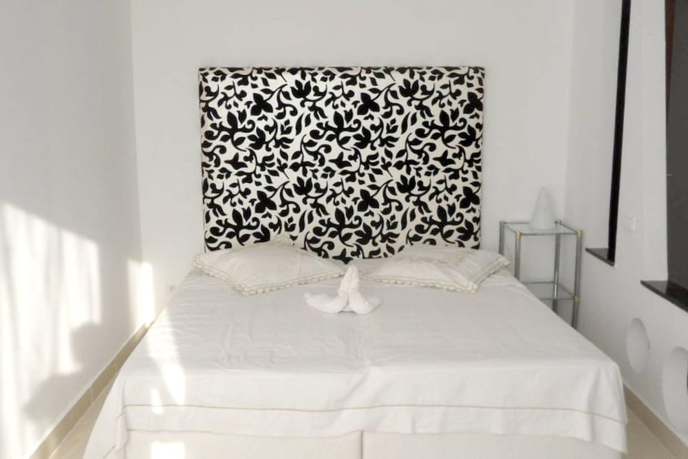 Фото Apartment With 4 Bedrooms in Mahdia, With Wonderful sea View, Furnished Terrace and Wifi Near the Beach