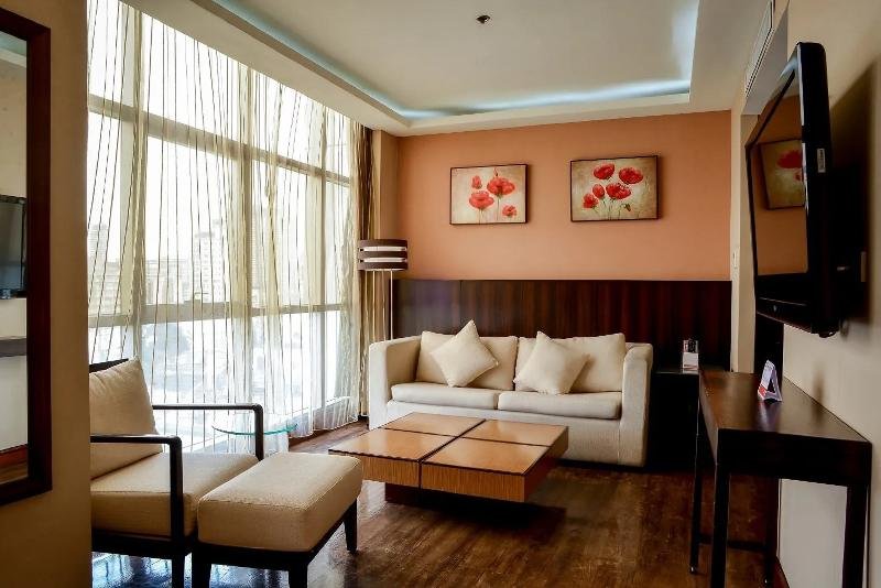 Фото Ramada by Wyndham Manila Central