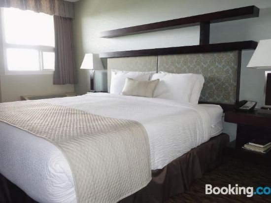 Фото Days Inn Vermilion