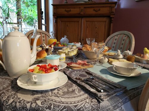 Гостиница Villa le Cloky в Мелёне