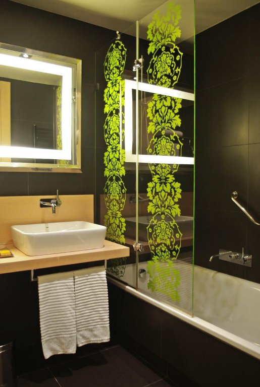 Фото DoubleTree by Hilton Girona