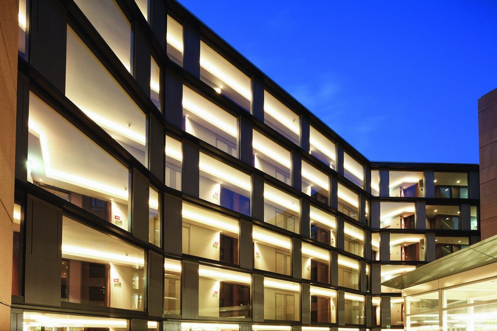 Фото Mövenpick Hotel Lausanne