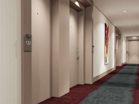 Фото Tbilisi Saburtalo Hotel by Mercure