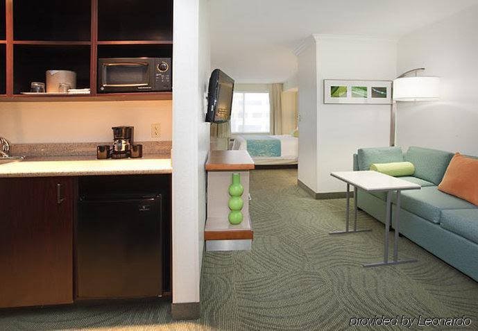 Фото SpringHill Suites by Marriott Portland Airport