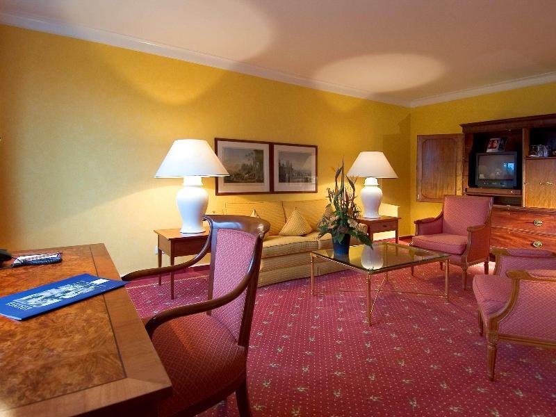 Фото Mercure Parkhotel Krefelder Hof