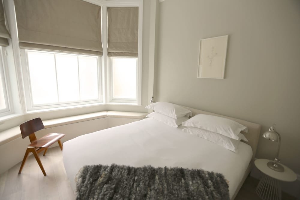 Фото 56 Welbeck Street