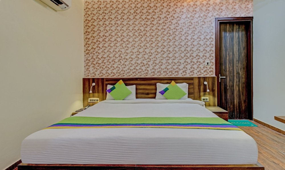 Фото Treebo Trend Shivam inn