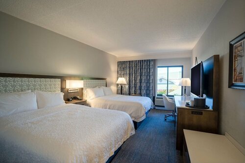 Внешний вид отеля Hampton Inn & Suites Fairfield в Фэрфилде, фото 3