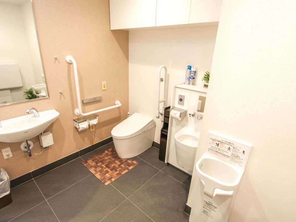 Фото Hotel Livemax Osaka Kadoma