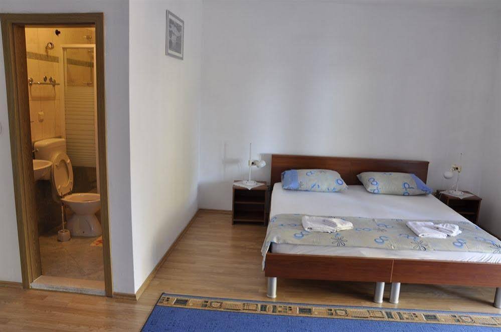 Фото Rooms Karla