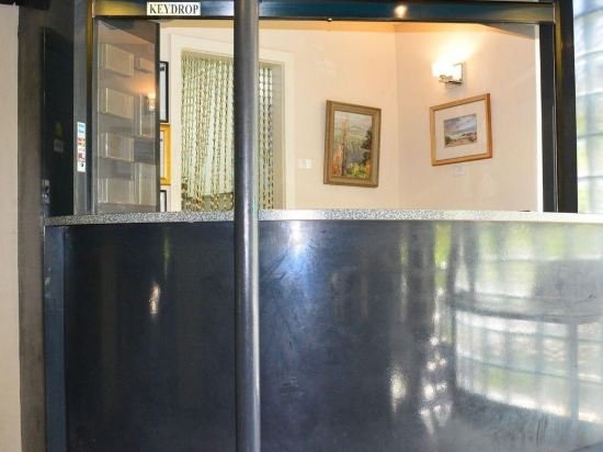 Фото Albert Heights Serviced Apartment