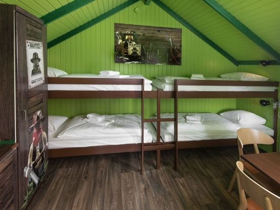 Фото Legoland Wilderness Barrels & Cabins