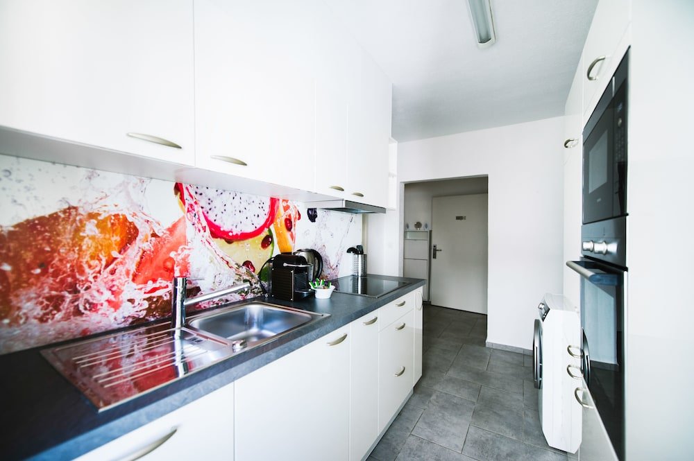 Фото Luxury Apartments by Livingdowntown