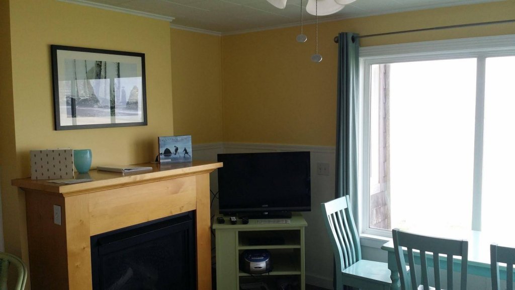 Фото Sea Sprite at Haystack Rock