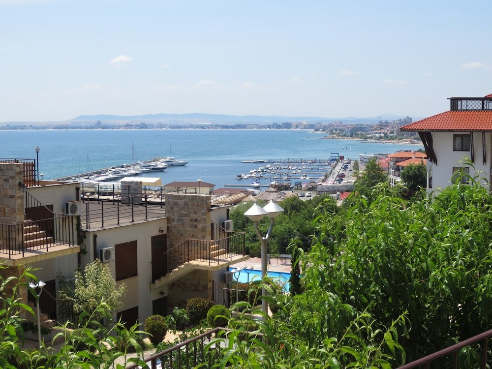 Фото Apartcomplex Dolce Vita