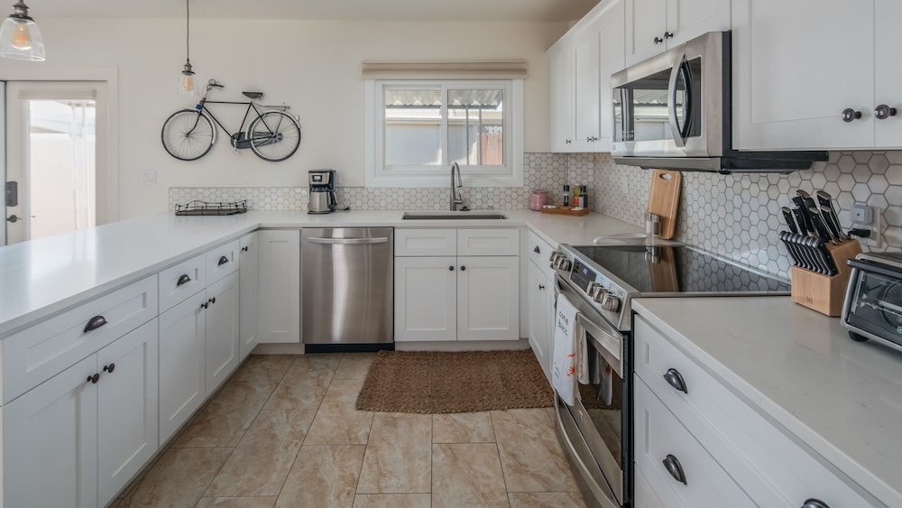 Фото Spacious 4br Townhouse by WanderJaunt