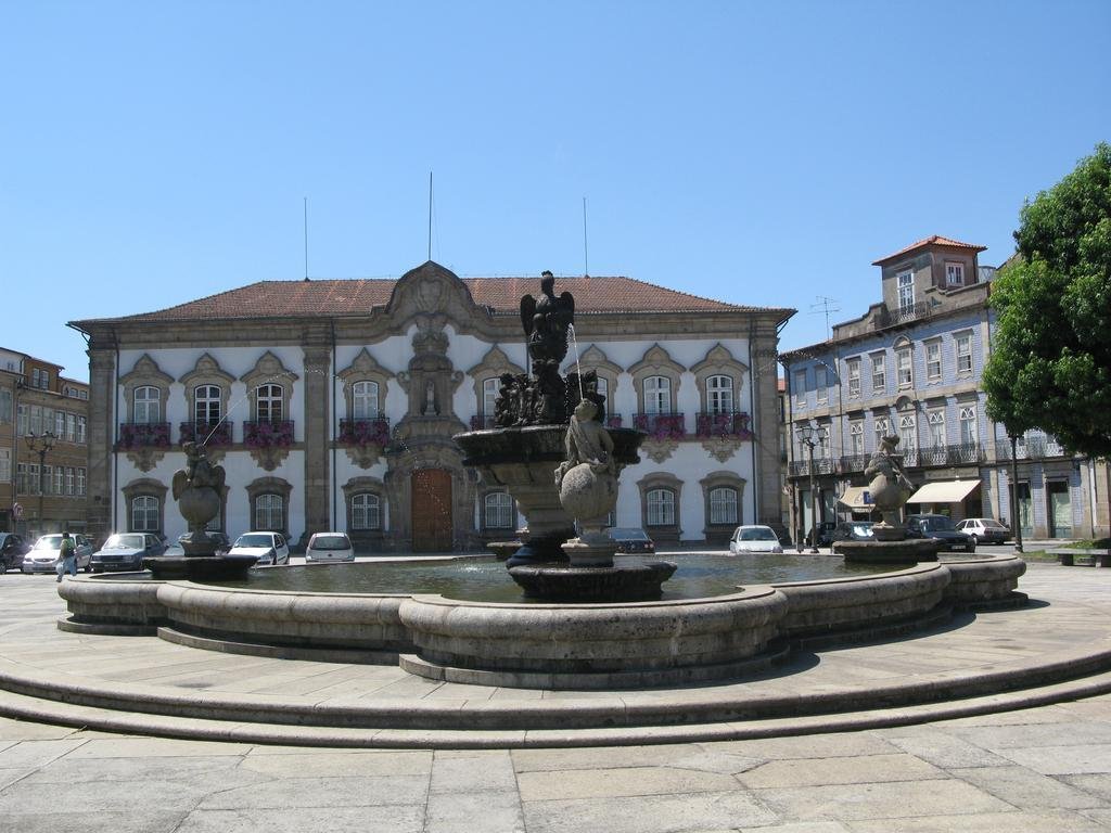 Фото отеля 3