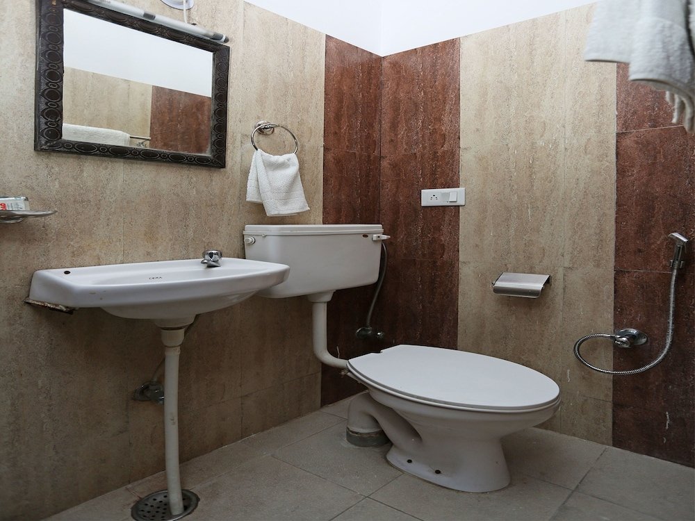 Фото Oyo 10567 Hotel Gandharv
