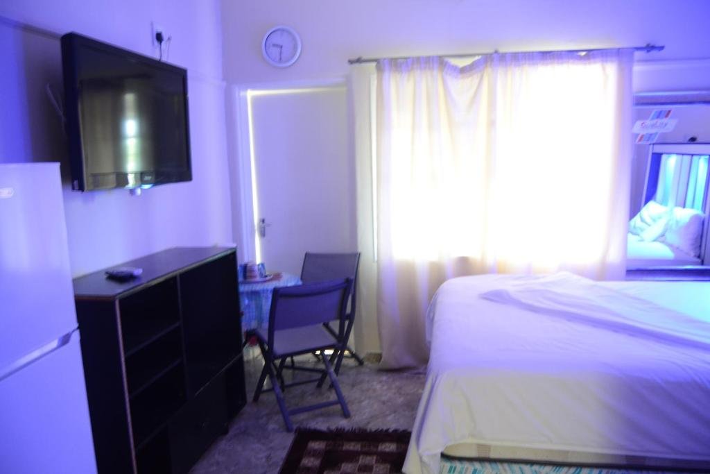 Фото Отель Sharon Rose