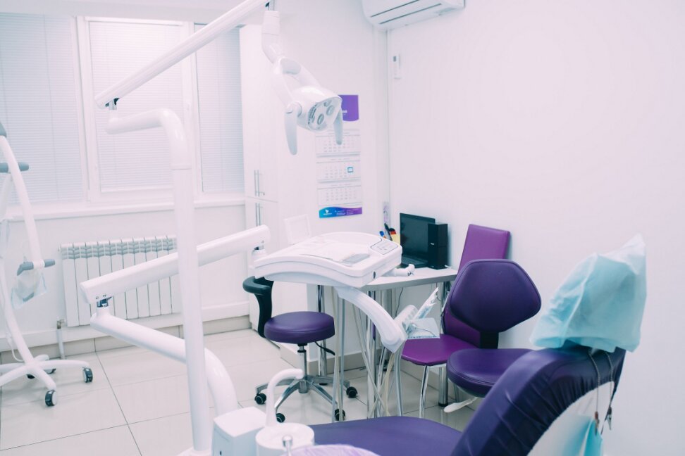 Özel ağız ve diş sağlığı klinikleri ve muayenehaneleri Readovskaya dentistry, Smolensk, foto