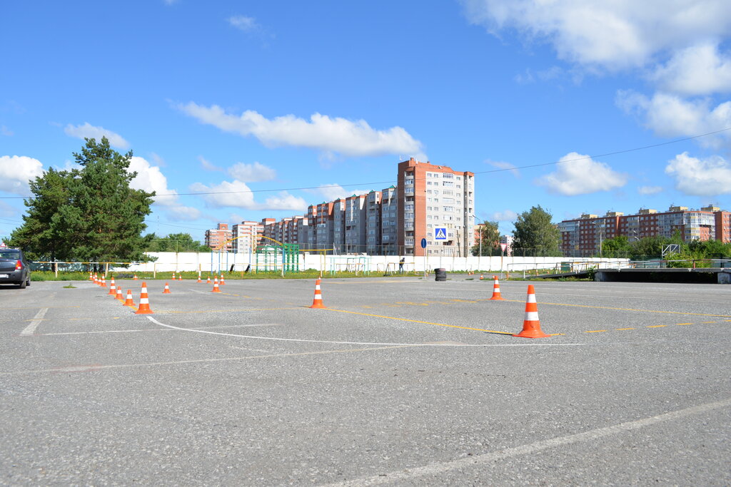 Autoescuela Center for modern professional technologies, , foto