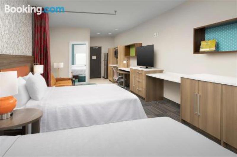 Фото Home2 Suites by Hilton Minneapolis Mall of America