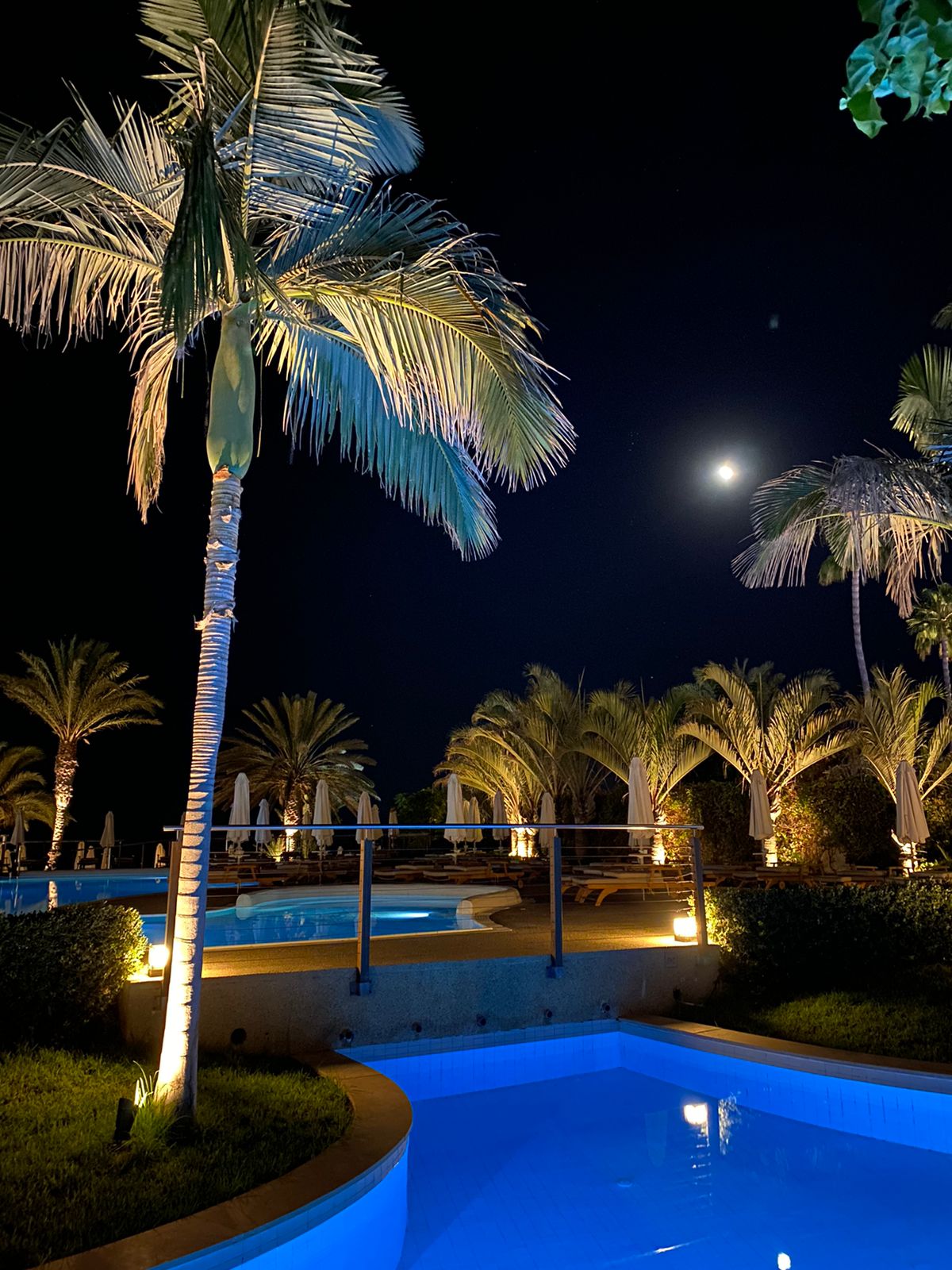 Фото Sunrise Beach Hotel