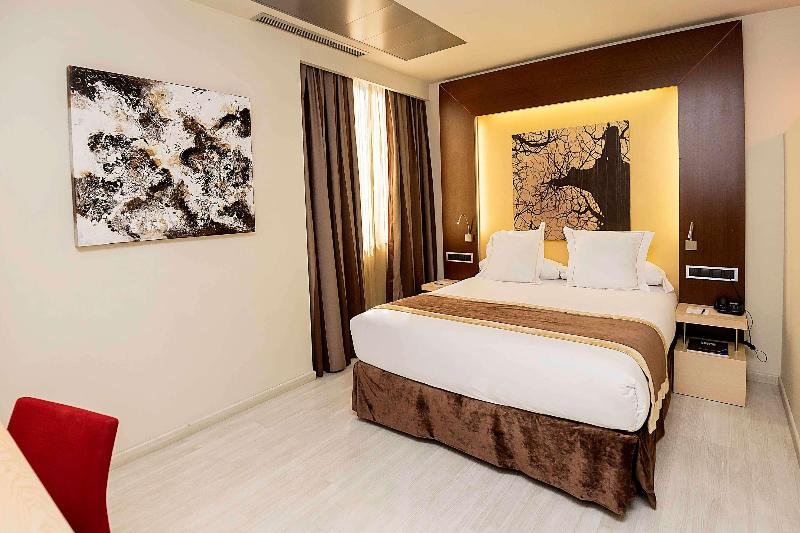 Фото Meliá Avenida América