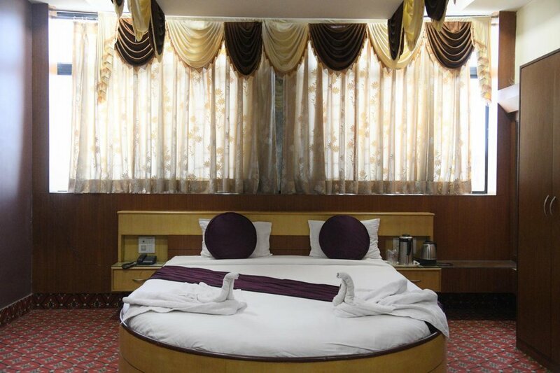 Гостиница Hotel Vinayak Palace в Биласпуре