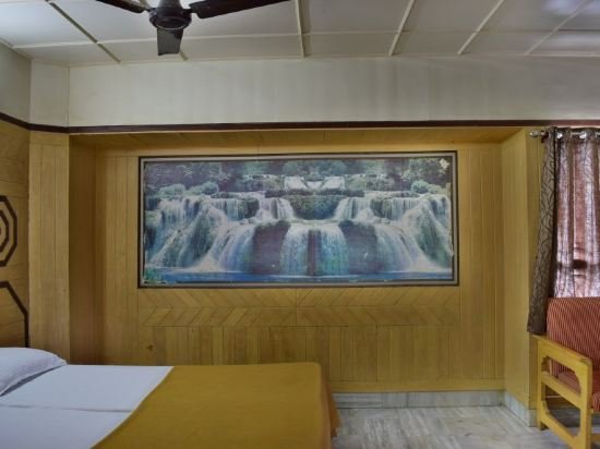 Фото Hotel Ramakrishna