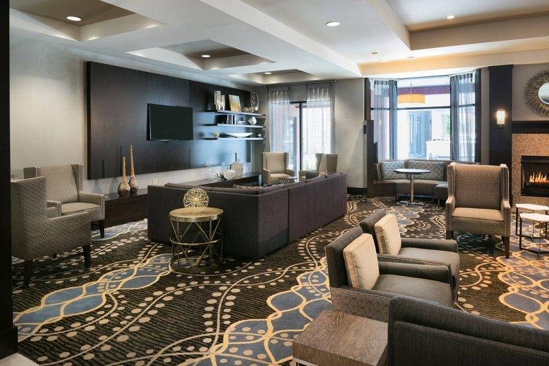 Фото Courtyard by Marriott Worcester