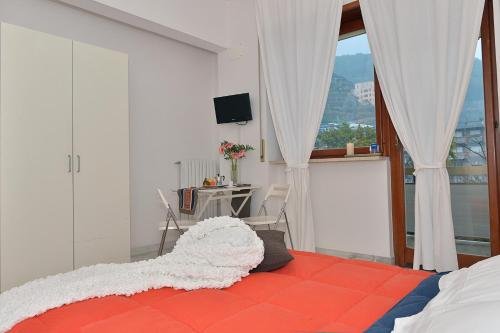 Фото Tizi Apartments Corso Reginna