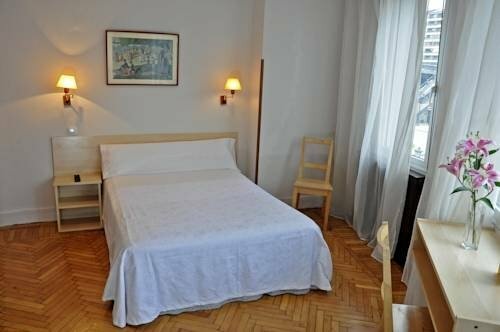 Гостиница Pension Oviedo в Овьедо