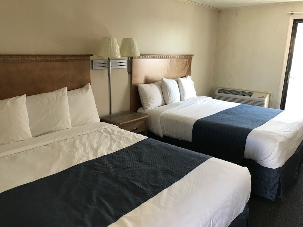 Фото Simple Life Motel