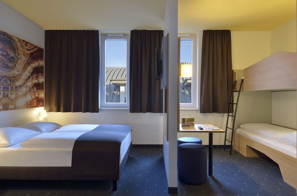 Фото B&b Hotel Bayreuth