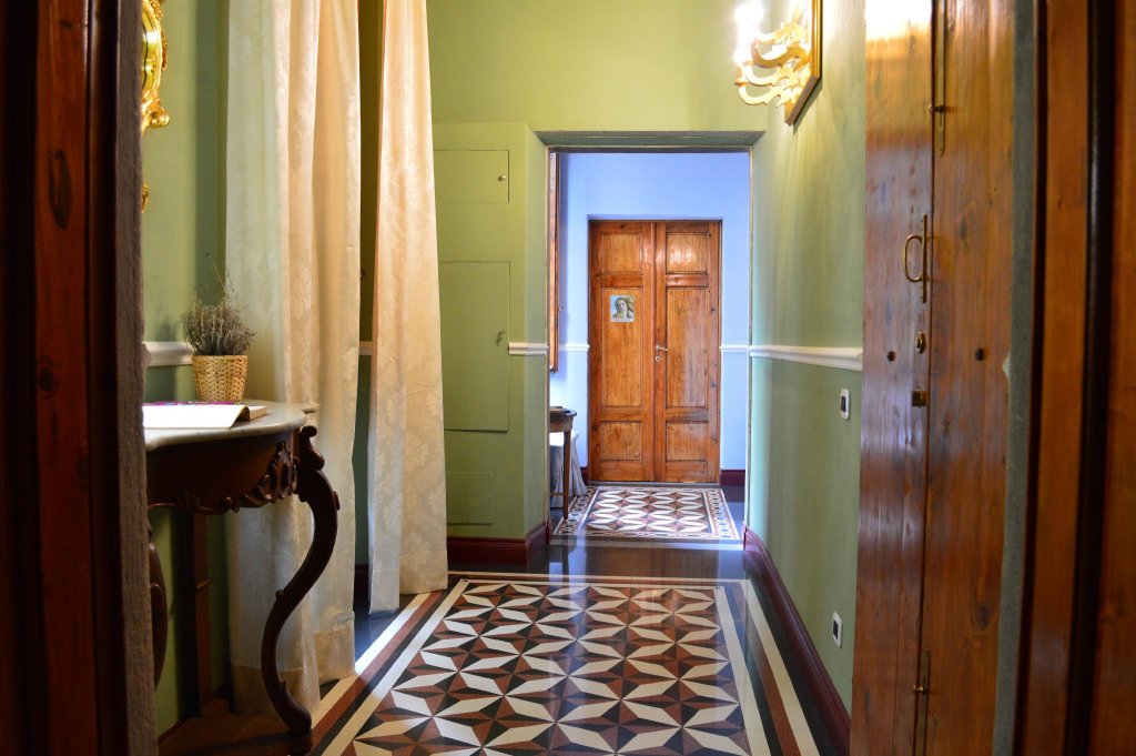 Фото Boutique B&b Torre De' Conti