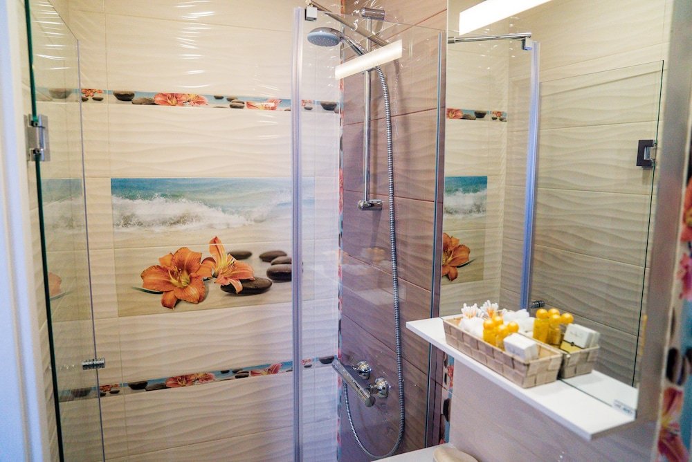 Фото Contemporary Home in Center of Sofia