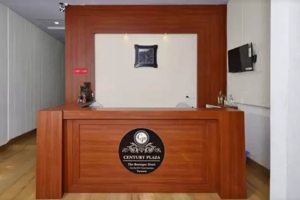 Фото The Century Plaza Hotel