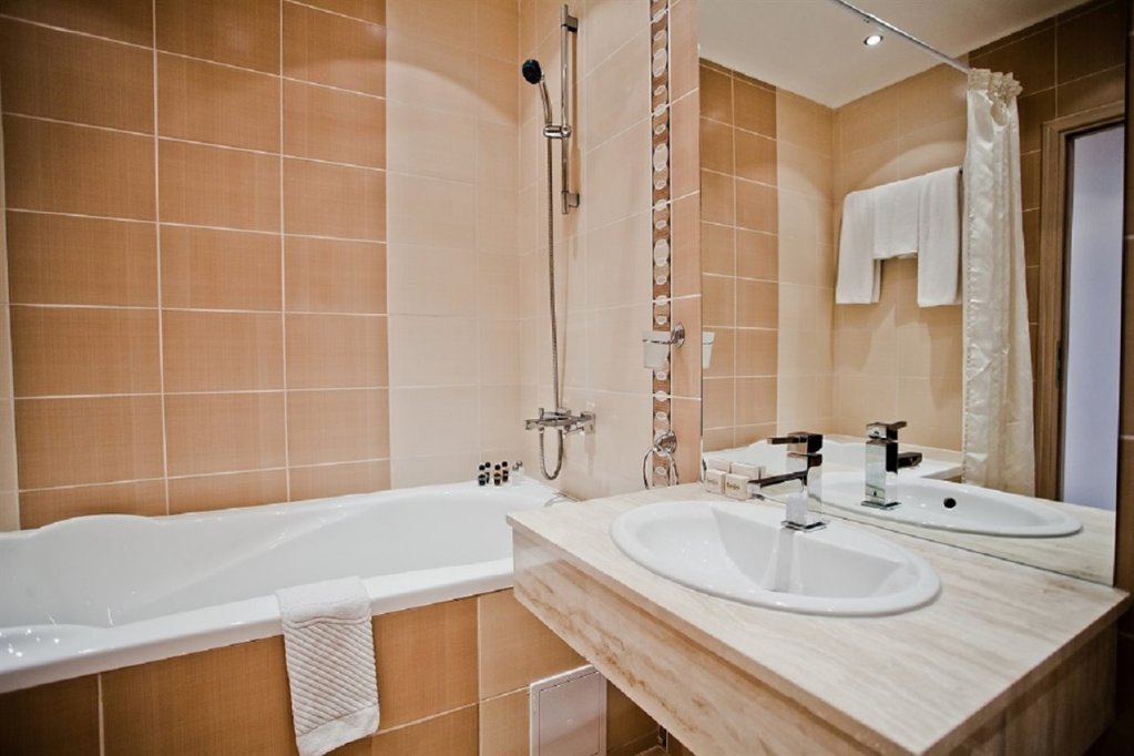 Фото Chaika Beach