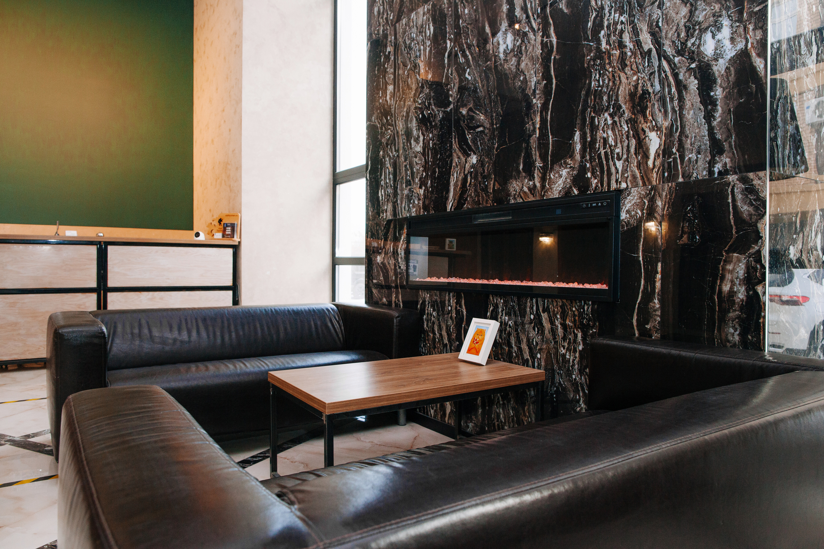 Фото Резидент