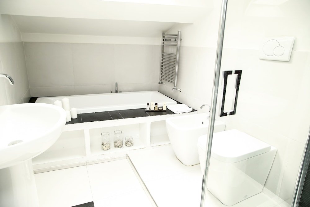 Фото Vicolo Moroni Apartment