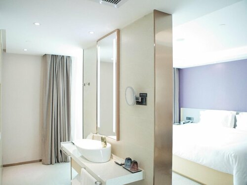 Гостиница Lavande Hotel Shenzhen North Station Huawei Gangtou Metro Station в Лунгане