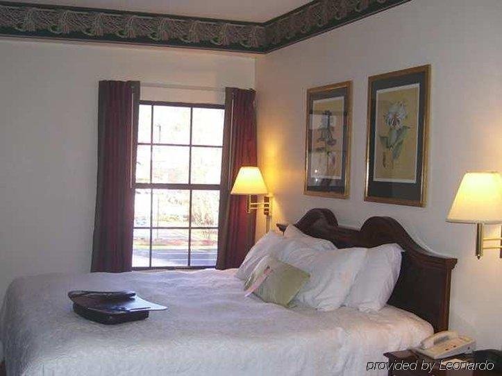 Фото Hampton Inn Helen